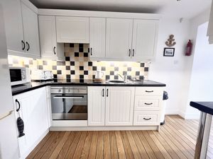 Photo 9- click for photo gallery